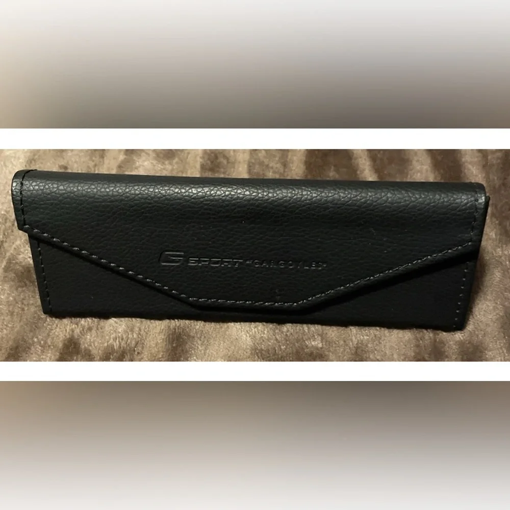 MEN’S G SPORTS GARGOYLES BLACK FAUX LEATHER SUNGLASSES TRIANGULAR HARDSHELL CASE